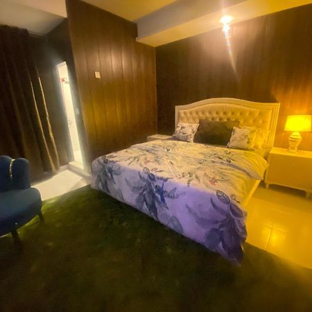One Bed Executive Apartment Islamabad Exterior photo